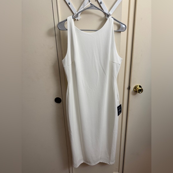 Lulus Dresses & Skirts - Lulus So Stunning White Backless Midi Dress Size XL NWT